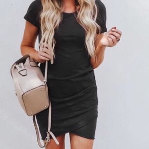 NWOT Black rushed T tee shirt dress Vennidress M